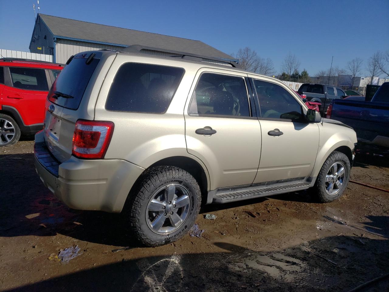 Obraz 3 z 2012 FORD ESCAPE XLT 2012 z VIN 1FMCU0D72CKB26762