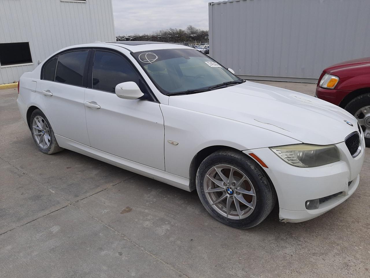 Obraz 1 z 2010 BMW 328 I 2010 z VIN WBAPH7C59AA800585