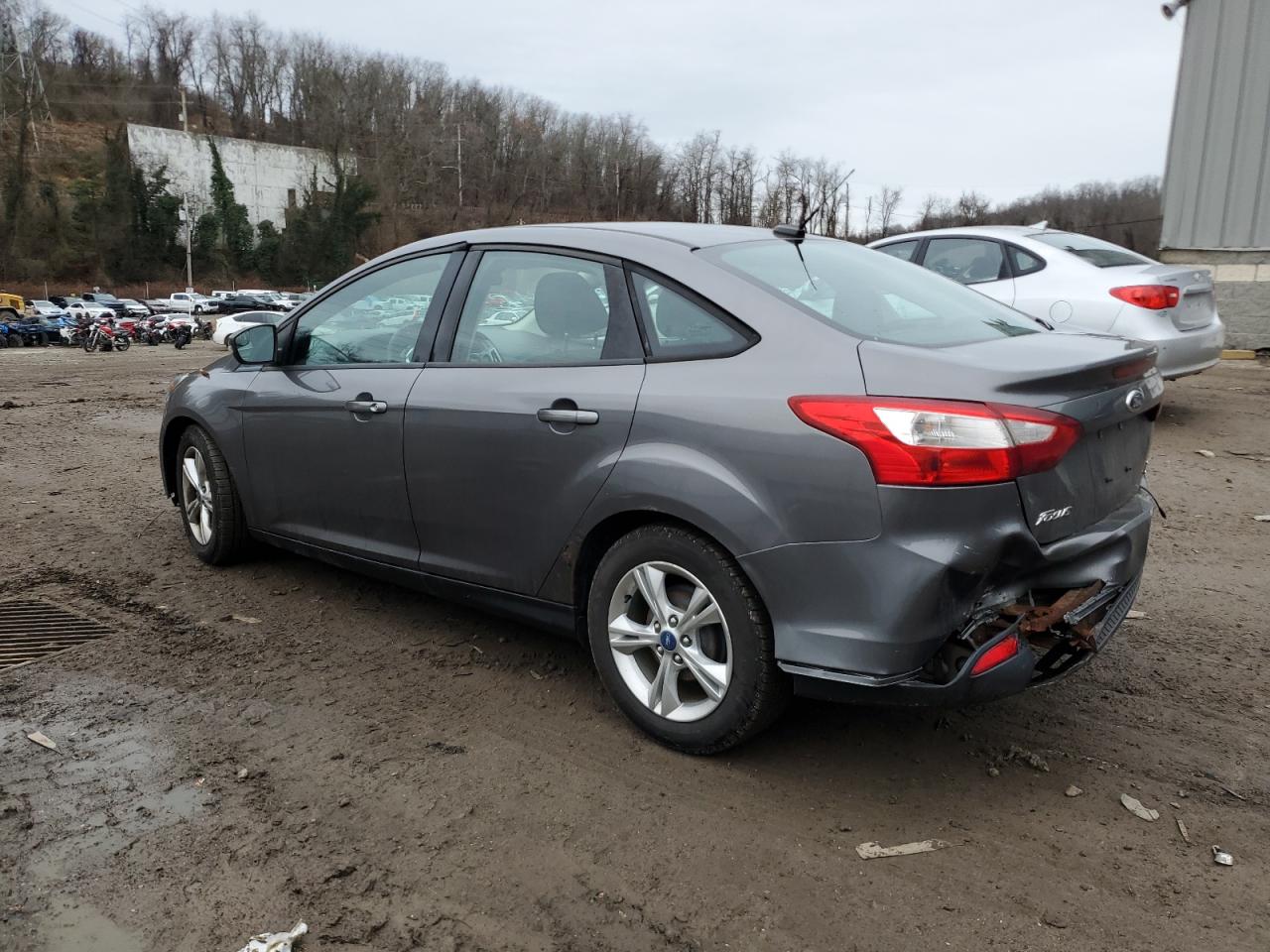 Изображение 2 2013 FORD FOCUS SE 2013 с VIN 1FADP3F28DL108478