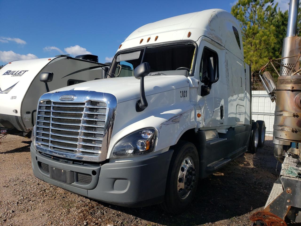 Obraz 2 z 2018 FREIGHTLINER CASCADIA 125  2018 z VIN 1FUJGLDR1JLJS9058