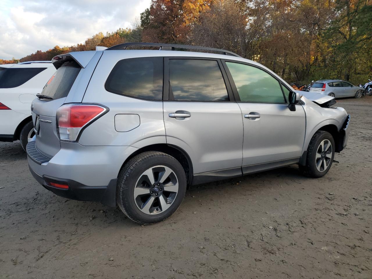 Изображение 3 2018 SUBARU FORESTER 2.5I PREMIUM 2018 с VIN JF2SJAGC9JH520195