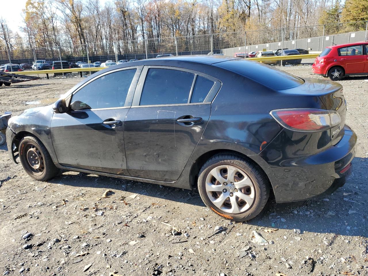 Obraz 2 z 2013 MAZDA 3 I 2013 z VIN JM1BL1TG4D1850776