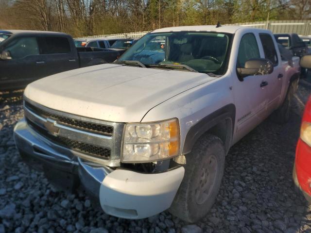 Image 2 of 2011 CHEVROLET SILVERADO K1500 LT 2011 with VIN 3GCPKSE32BG369612