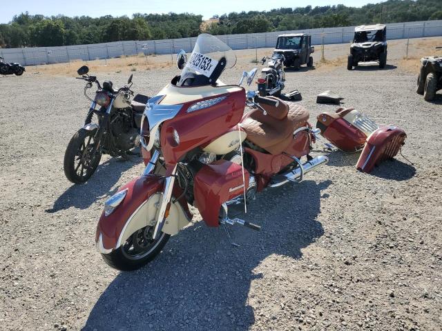 Image 2 of 2015 INDIAN MOTORCYCLE CO. ROADMASTER  2015 with VIN 56KTRAAA9F3326249