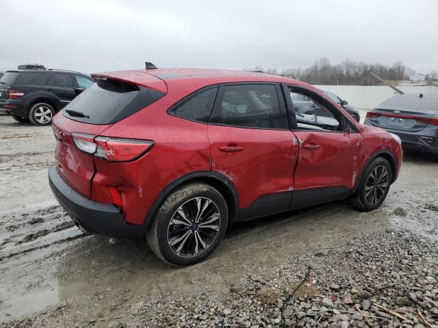 Image 3 of 2022 FORD ESCAPE SE 2022 with VIN 1FMCU0G66NUC04860