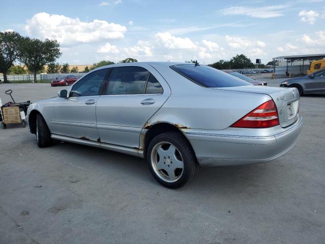 Obraz 2 z 2001 MERCEDES-BENZ S 430 2001 z VIN WDBNG70J91A172072