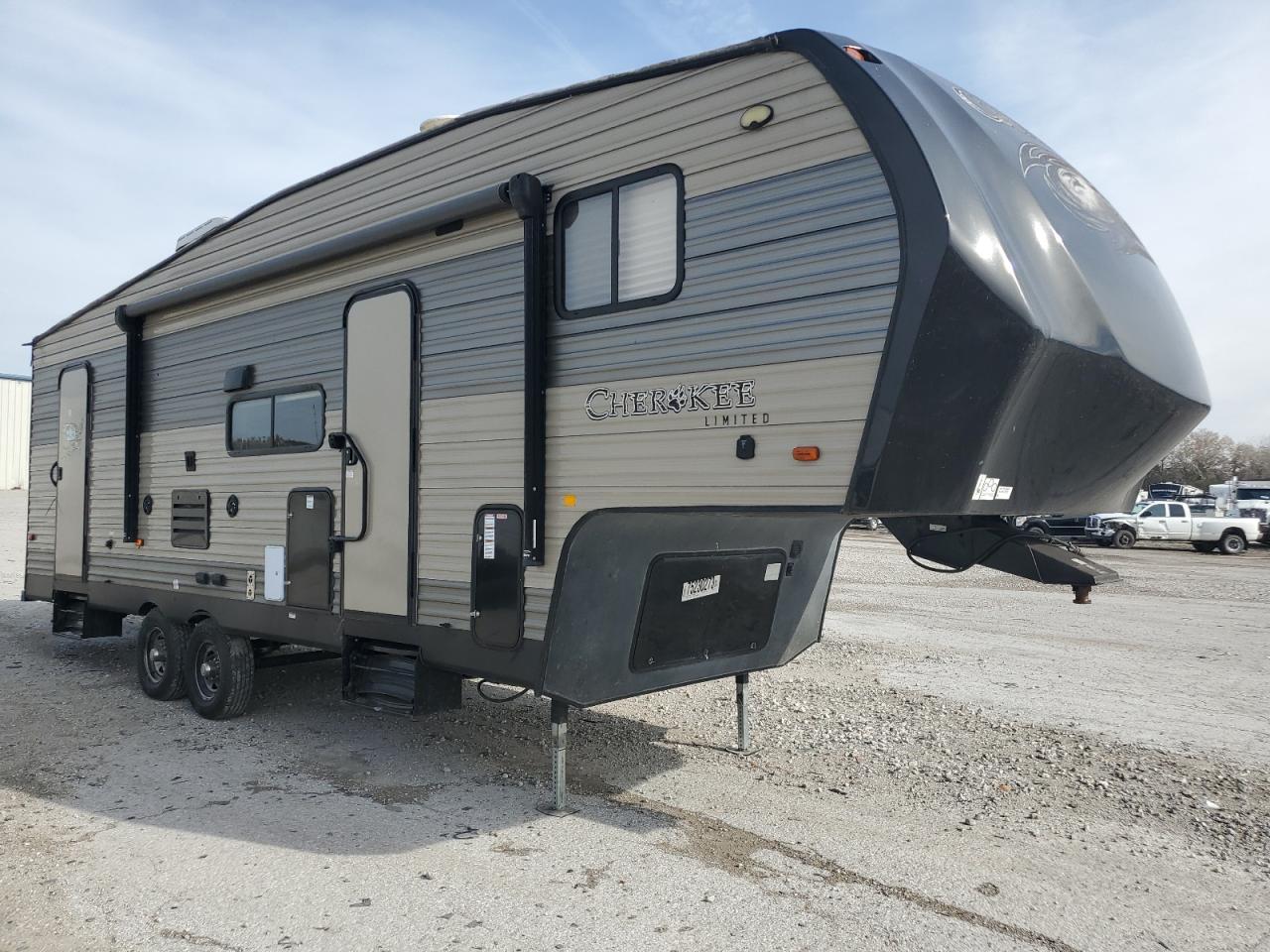 2018 CHER 5TH WHEEL 2018 image
