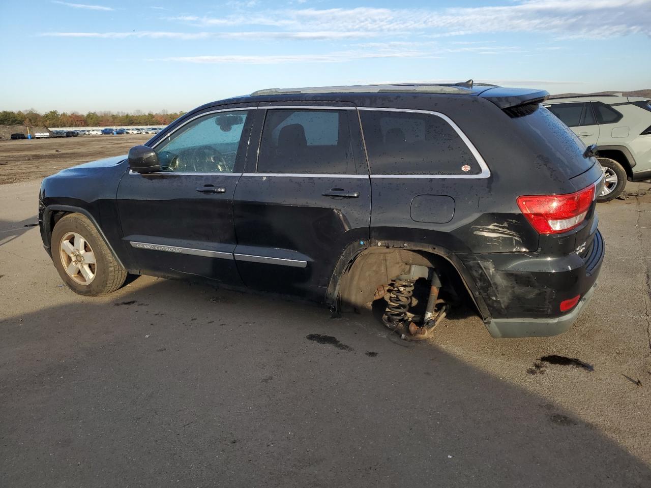 Изображение 2 2012 JEEP GRAND CHEROKEE LAREDO 2012 с VIN 1C4RJFAG1CC155114