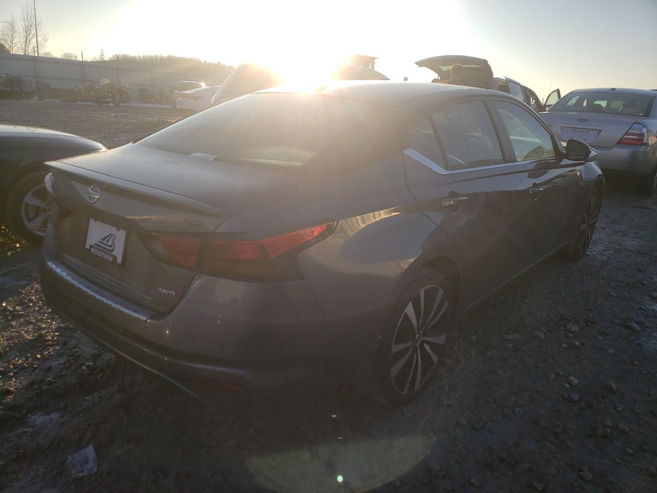 Image 3 of 2021 NISSAN ALTIMA SR 2021 with VIN 1N4BL4CW2MN308308