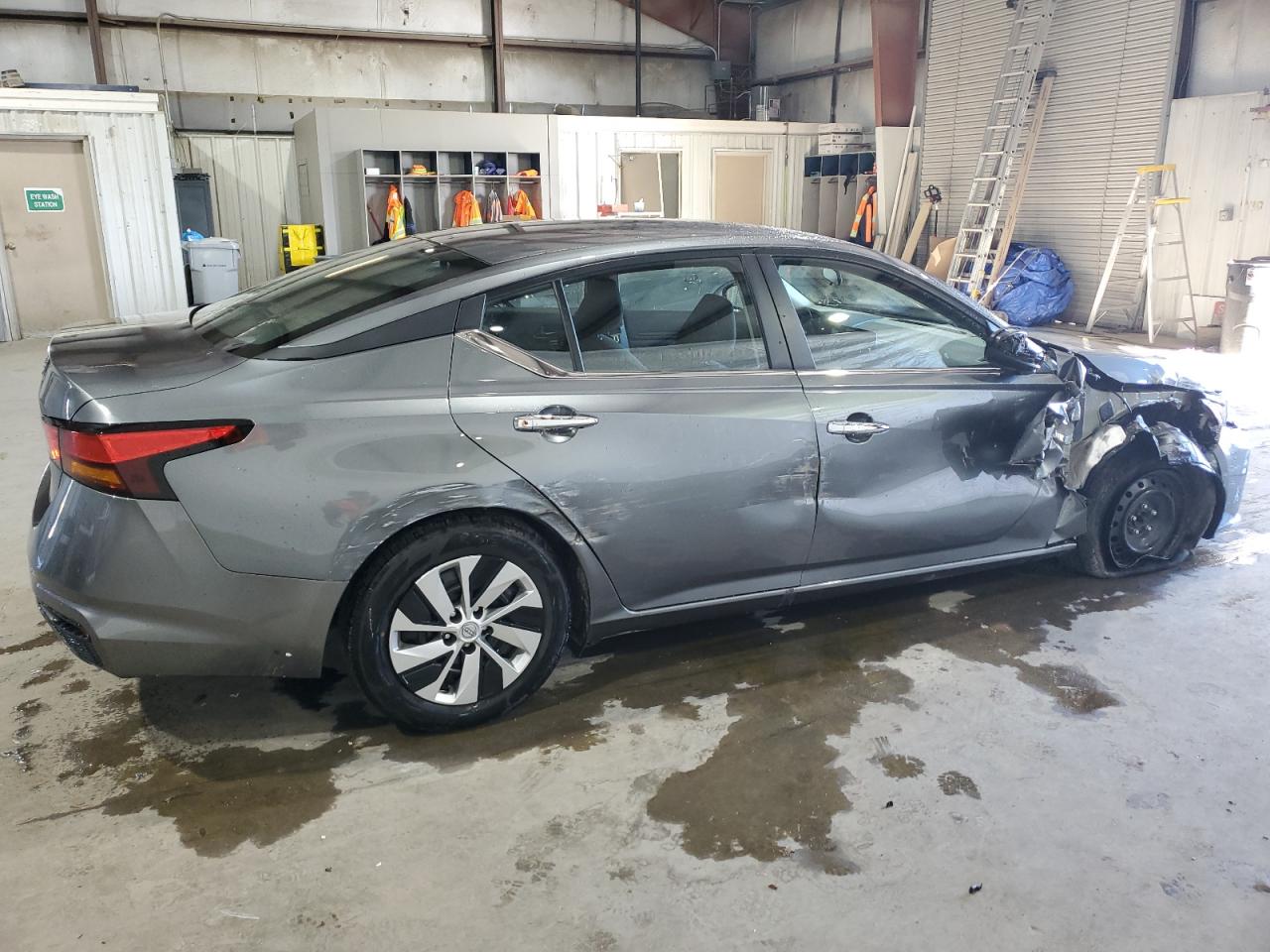 Изображение 3 2023 NISSAN ALTIMA S 2023 с VIN 1N4BL4BV2PN360647