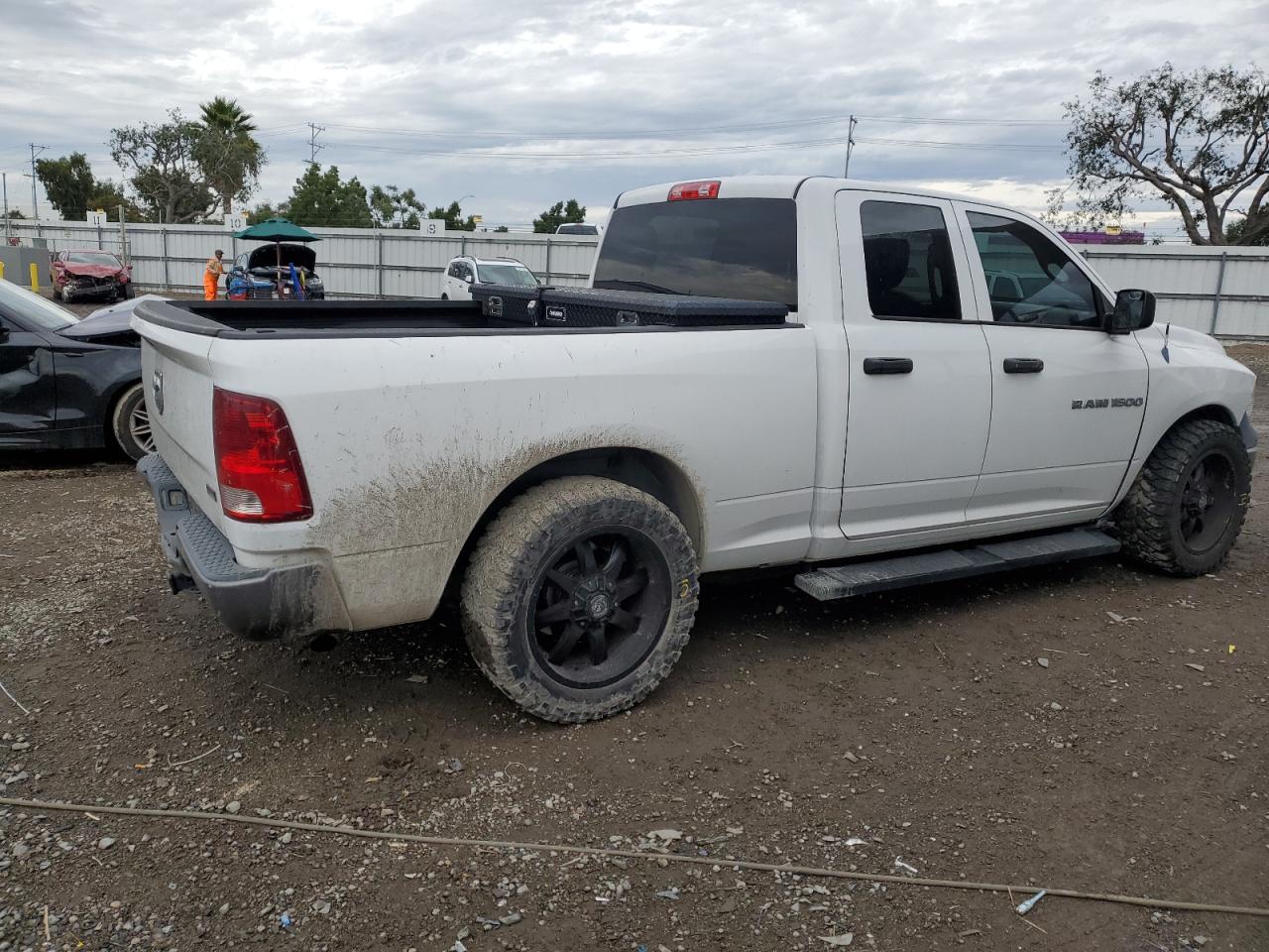 Изображение 3 Dodge Ram 1500 с VIN 1D7RB1GP0BS543646