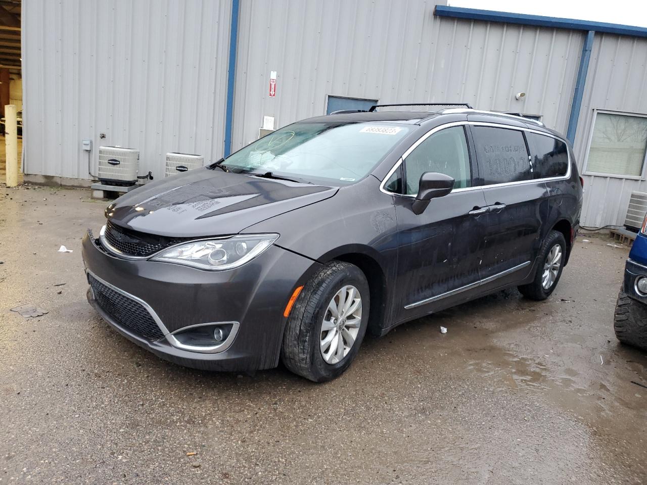 Изображение 1 2018 CHRYSLER PACIFICA TOURING L 2018 с VIN 2C4RC1BG6JR193423