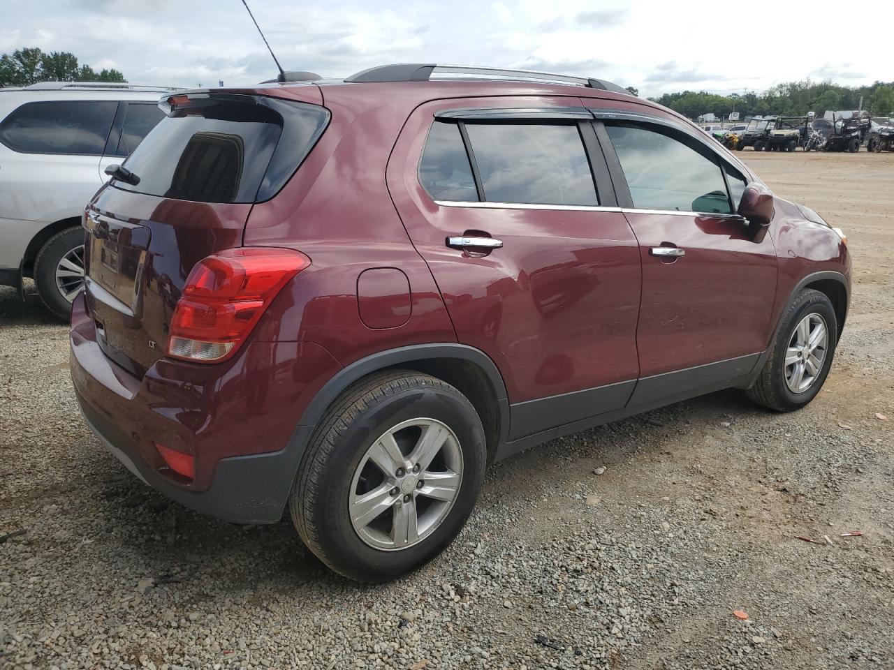 Изображение 3 2017 CHEVROLET TRAX 1LT 2017 с VIN 3GNCJLSB6HL159685