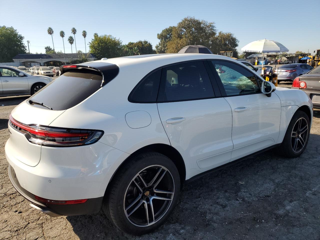 Image 3 of 2021 PORSCHE MACAN  2021 with VIN WP1AA2A5XMLB15697