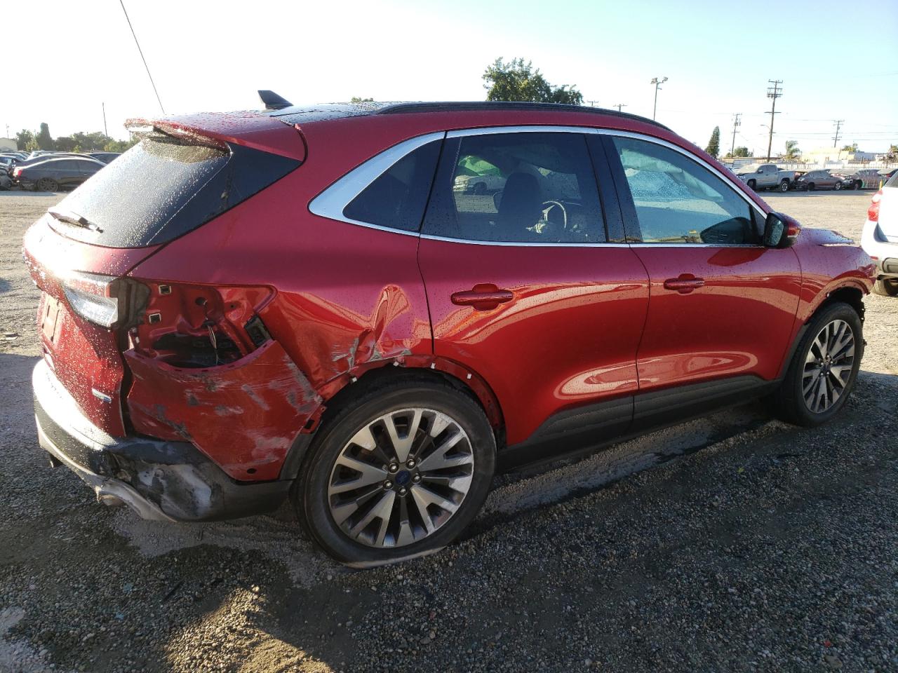 Image 3 of 2020 FORD ESCAPE TITANIUM 2020 with VIN 1FMCU9J99LUB09536