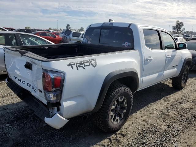 Obraz 3 z 2021 TOYOTA TACOMA DOUBLE CAB 2021 z VIN 3TMCZ5AN9MM429022