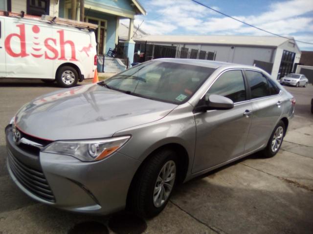 Obraz 2 z 2017 TOYOTA CAMRY LE 2017 z VIN 4T1BF1FK2HU380464