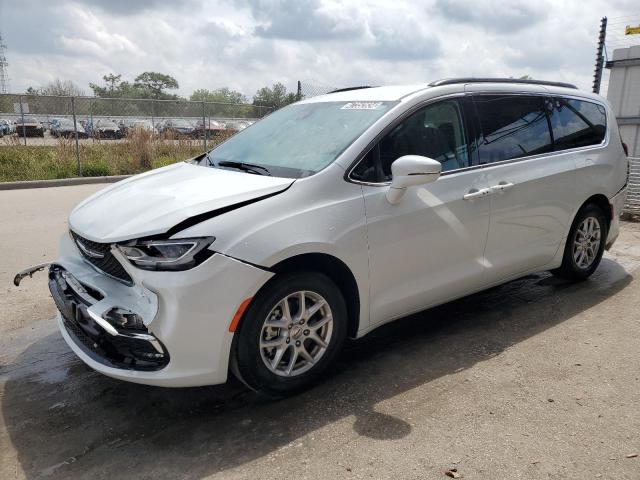 Image 1 of 2022 CHRYSLER PACIFICA TOURING L 2022 with VIN 2C4RC1BG5NR217930