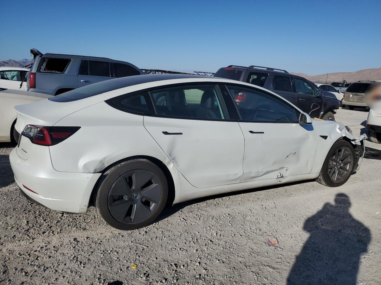 Obraz 3 z 2023 TESLA MODEL 3  2023 z VIN 5YJ3E1EB5PF388384