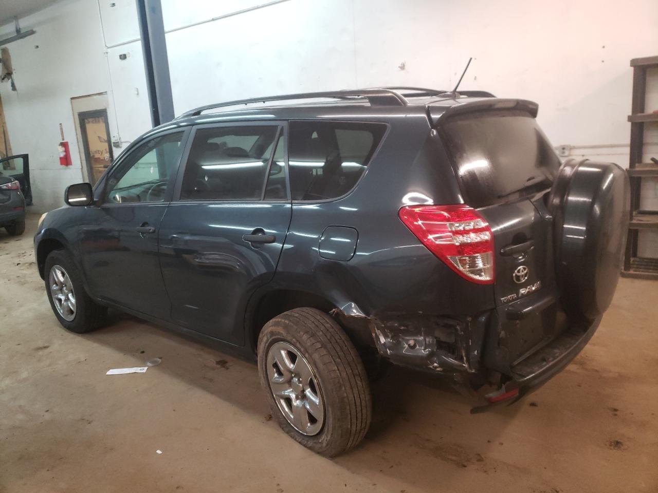 Изображение 2 2009 TOYOTA RAV4  2009 с VIN JTMBF33V59D017317