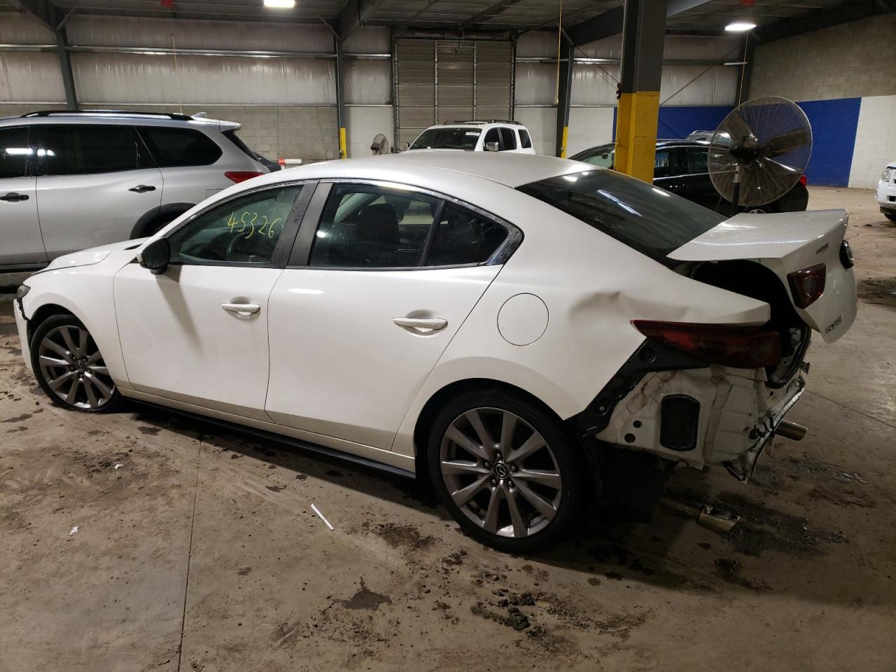 Изображение 2 2019 MAZDA 3 SELECT 2019 с VIN 3MZBPAAL6KM106047