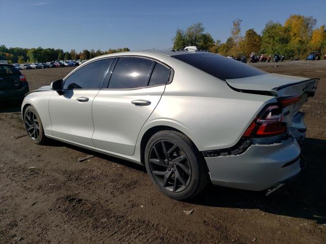 Изображение 2 2020 VOLVO S60 T6 MOMENTUM 2020 с VIN 7JRA22TK5LG054754