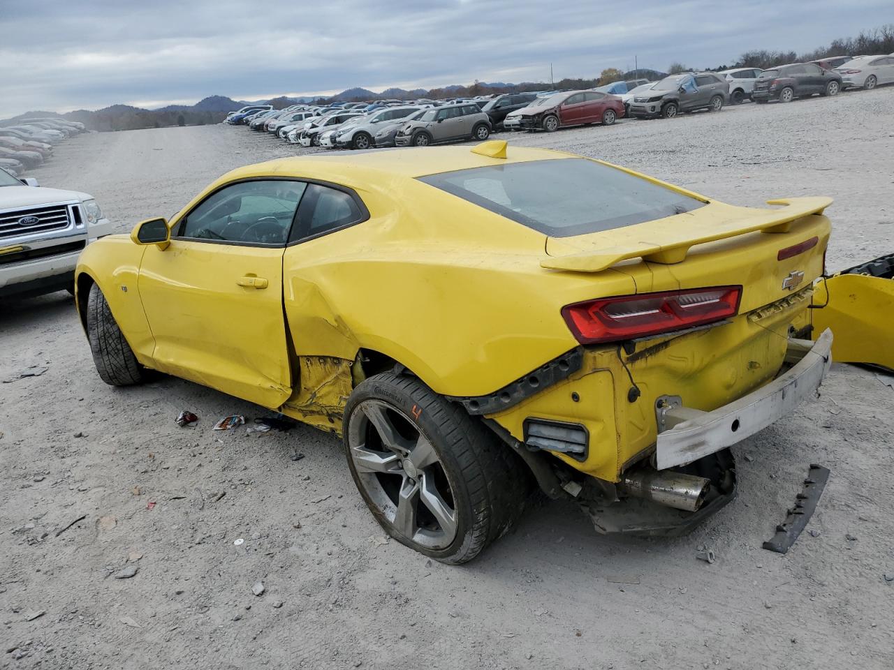 Изображение 2 2017 CHEVROLET CAMARO SS 2017 с VIN 1G1FF1R71H0206396