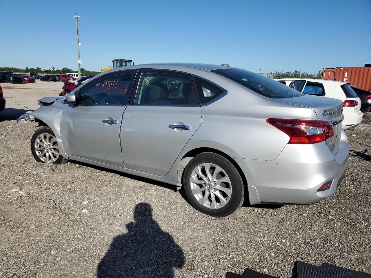 Obraz 2 z 2019 NISSAN SENTRA S 2019 z VIN 3N1AB7AP0KY285359