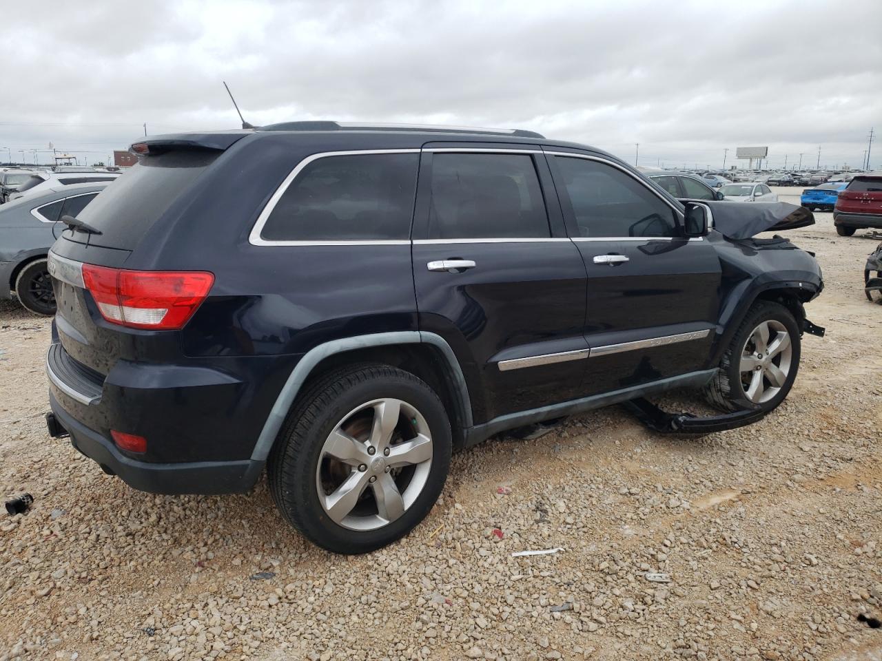 Image 3 of 2011 JEEP GRAND CHEROKEE OVERLAND 2011 with VIN 1J4RS6GG7BC601375
