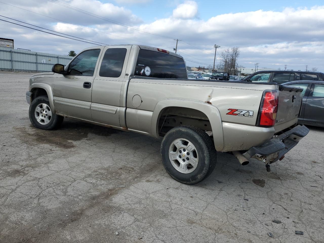 Изображение 2 2003 CHEVROLET SILVERADO K1500 2003 с VIN 2GCEK19T131196798
