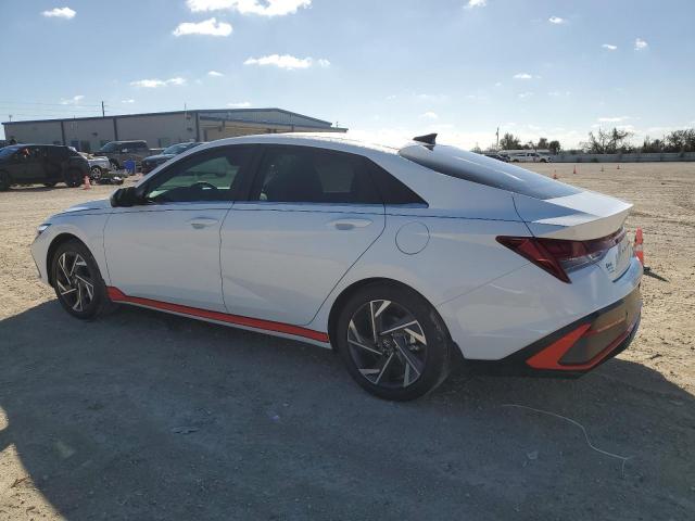 Image 2 of 2024 HYUNDAI ELANTRA LIMITED 2024 with VIN KMHLP4DGXRU647630