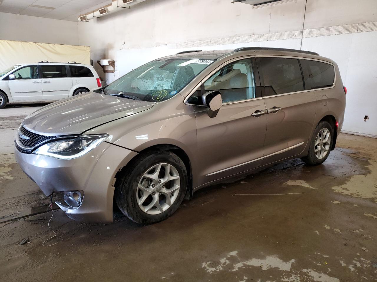2017 CHRYSLER PACIFICA TOURING L 2017 image