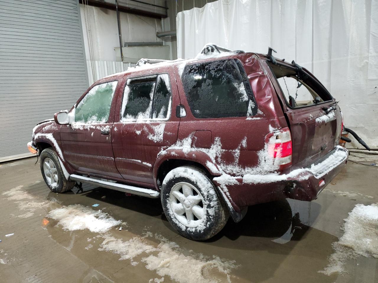 Изображение 2 2001 NISSAN PATHFINDER LE 2001 с VIN JN8DR09Y51W588383