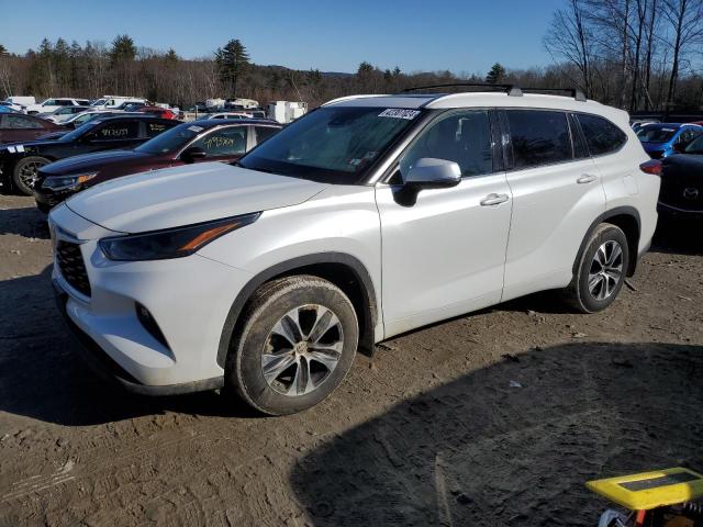 Image 1 of 2022 TOYOTA HIGHLANDER XLE 2022 with VIN 5TDGZRBH4NS251006