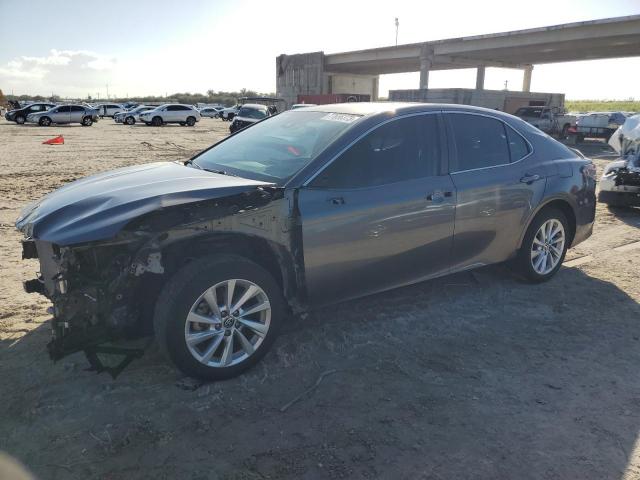 Obraz 1 z 2021 TOYOTA CAMRY LE 2021 z VIN 4T1C11AK3MU562761