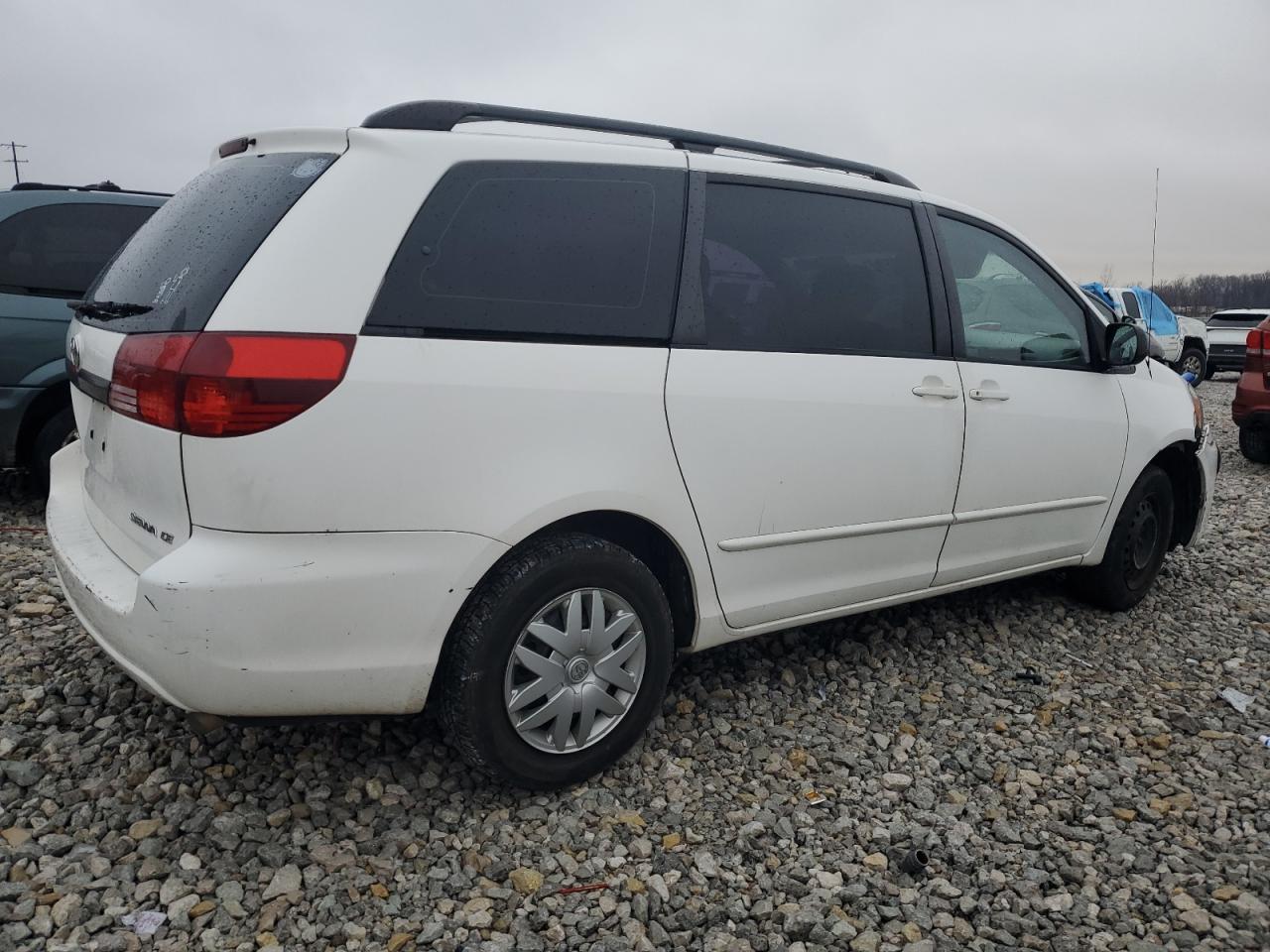 Obraz 3 z 2005 TOYOTA SIENNA CE 2005 z VIN 5TDZA23C55S329478