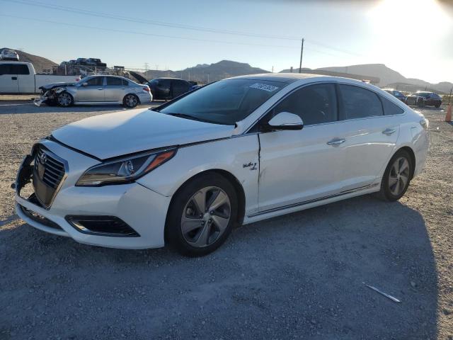 Image 1 of 2017 HYUNDAI SONATA HYBRID 2017 with VIN KMHE34L37HA067657