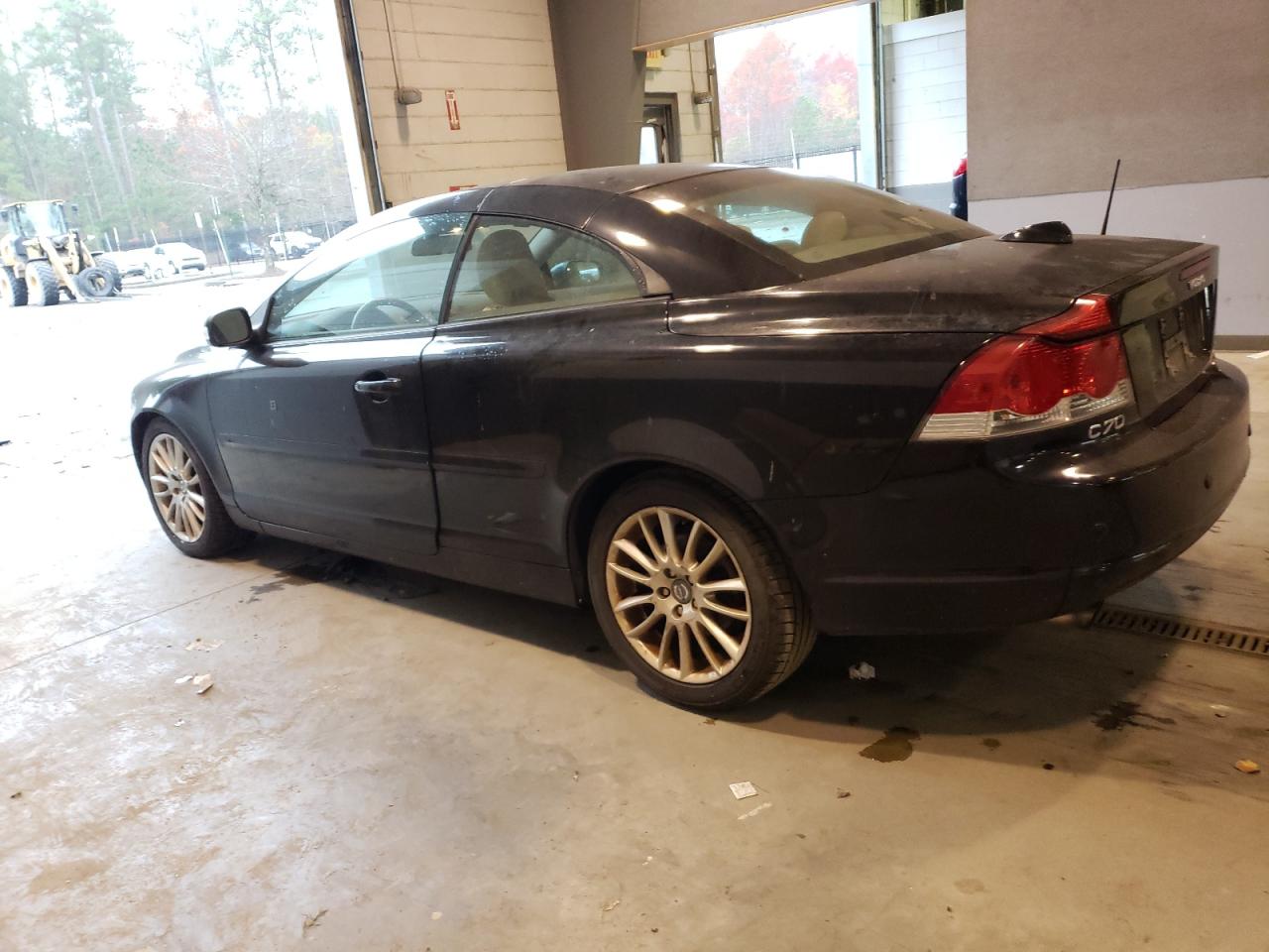 Изображение 2 2008 VOLVO C70 T5 2008 с VIN YV1MC67238J055240