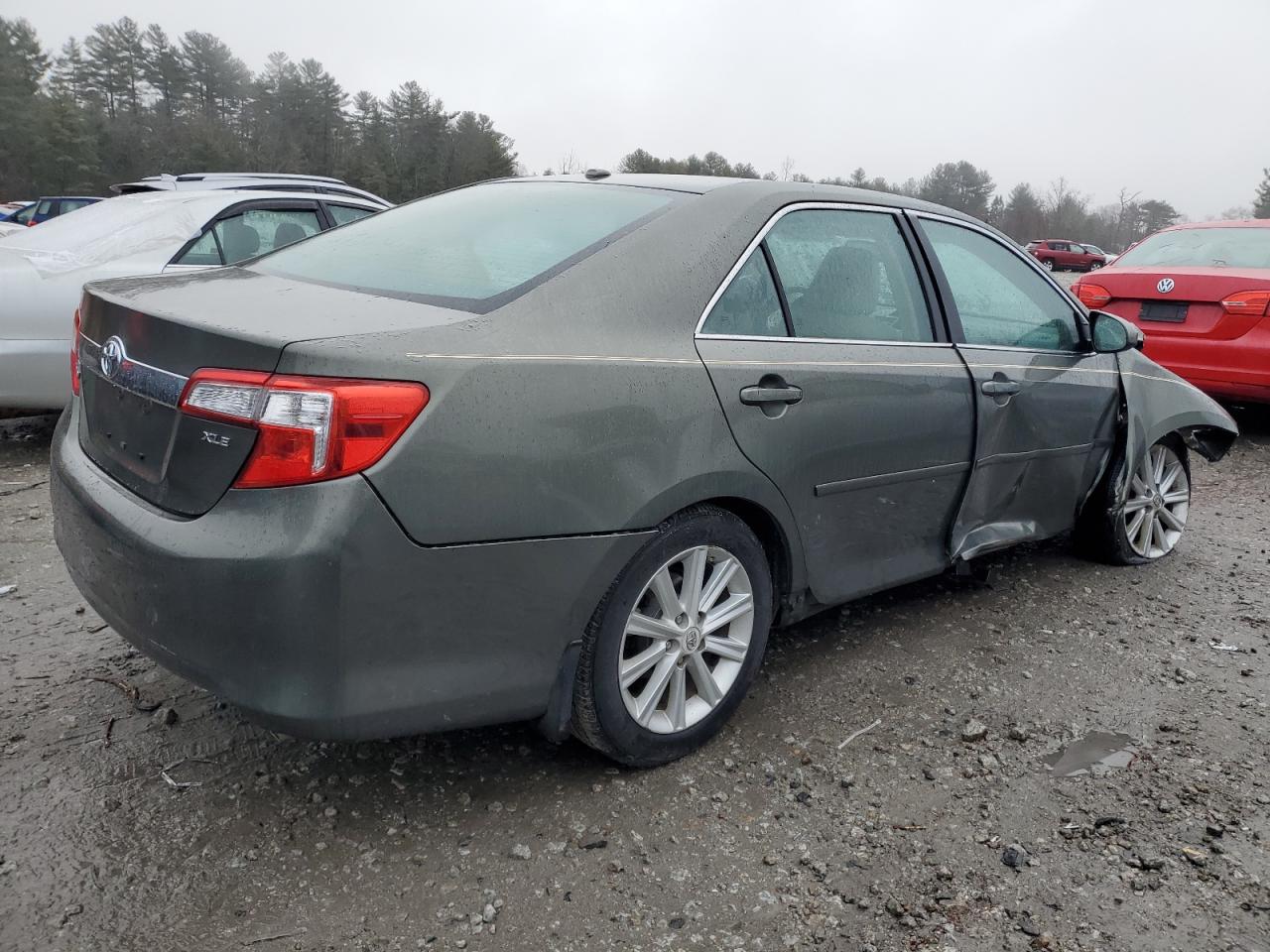 Obraz 3 z 2012 TOYOTA CAMRY SE 2012 z VIN 4T1BK1FK9CU512396