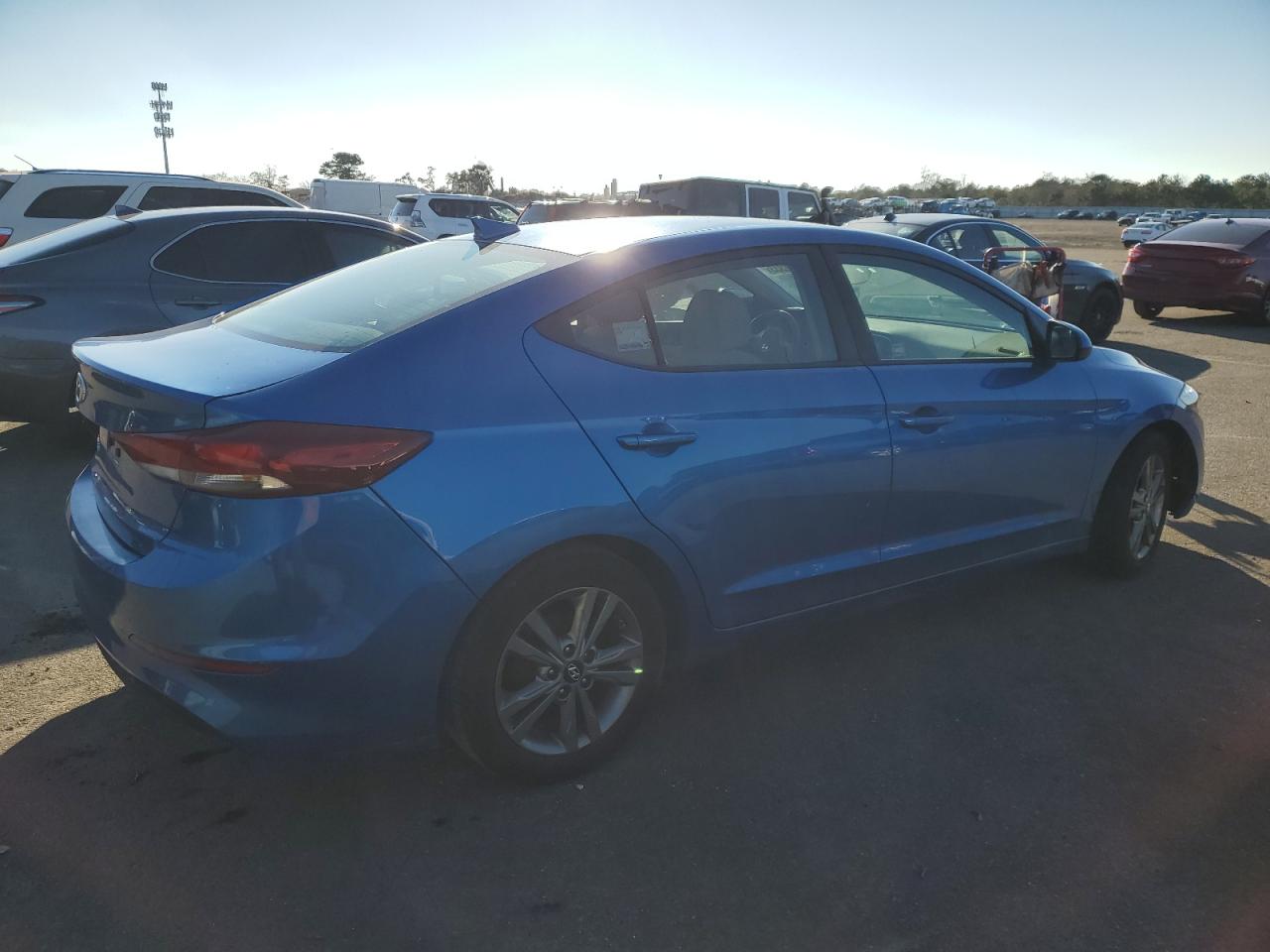 Image 3 of 2017 HYUNDAI ELANTRA SE 2017 with VIN 5NPD84LF0HH172951