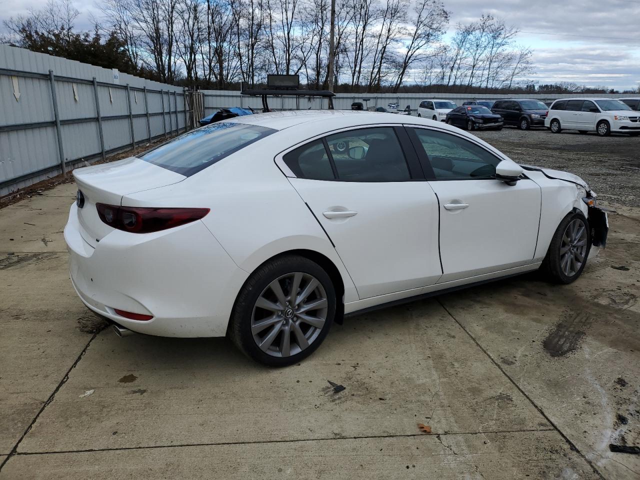 Изображение 3 2023 MAZDA 3 SELECT 2023 с VIN 3MZBPABM1PM369190
