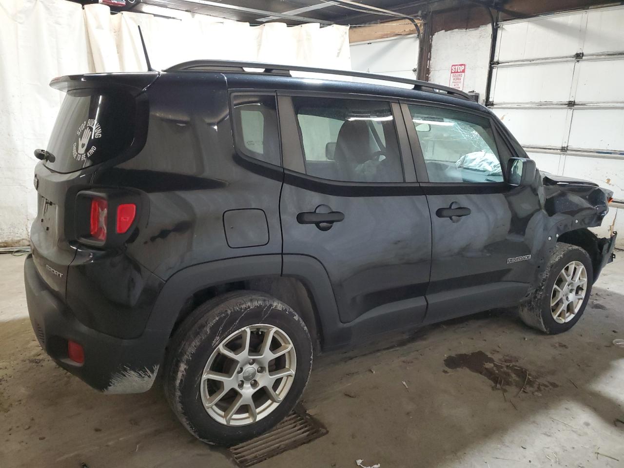 Image 3 of 2019 JEEP RENEGADE SPORT 2019 with VIN ZACNJBAB9KPK10167