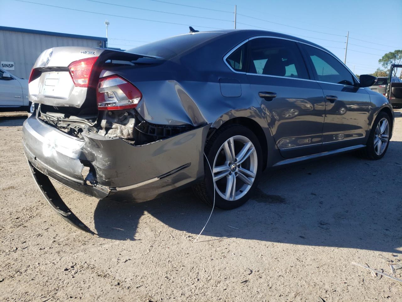 Image 3 of 2012 VOLKSWAGEN PASSAT SEL 2012 with VIN 1VWCN7A34CC066874