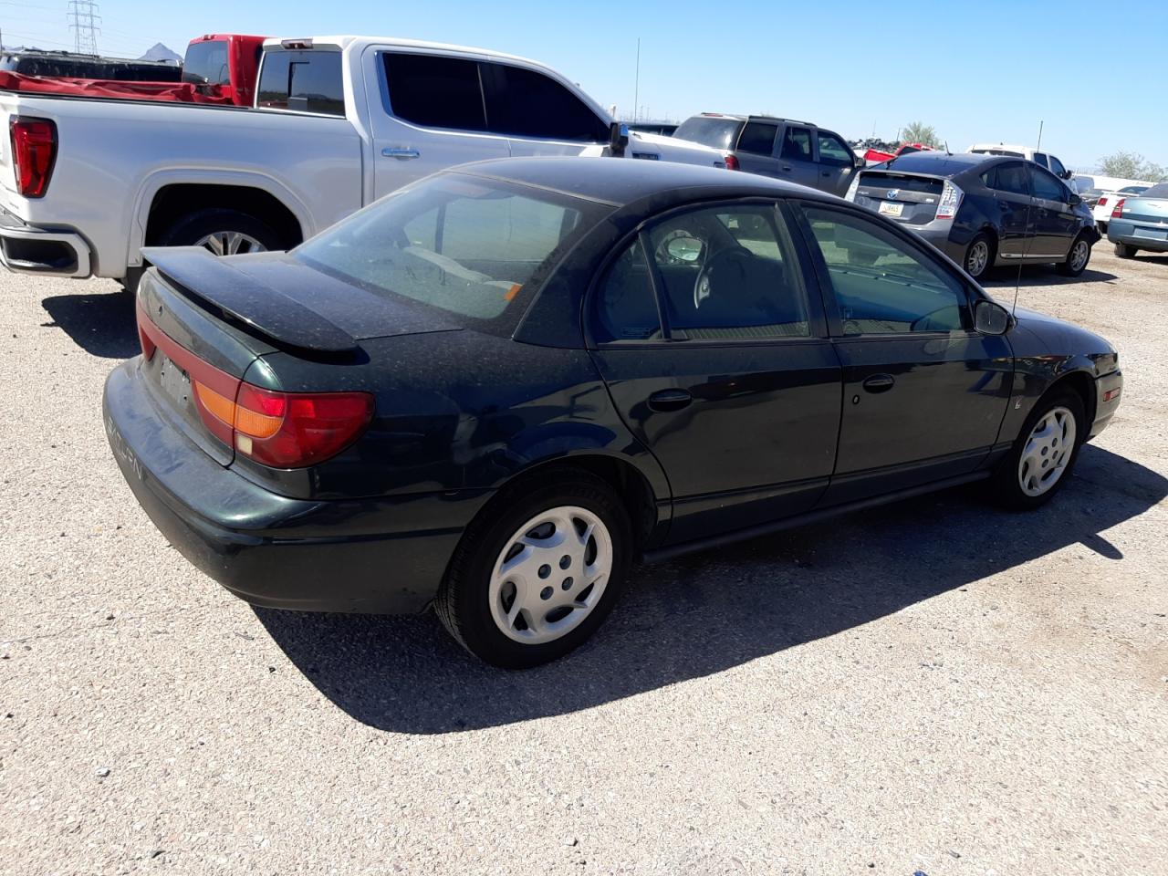 Image 3 of 2002 SATURN SL2  2002 with VIN 1G8ZK52702Z144598