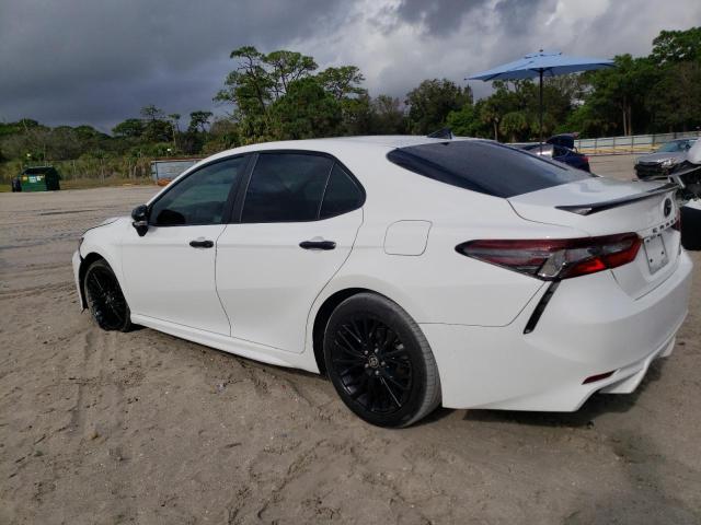 Image 2 of 2021 TOYOTA CAMRY SE 2021 with VIN 4T1T11AK8MU404450