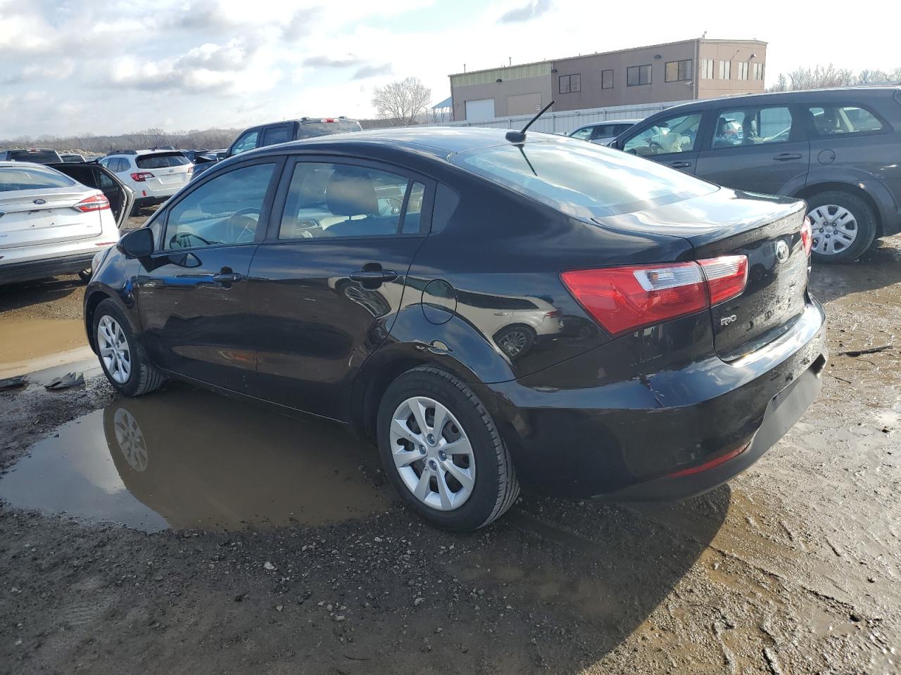Obraz 2 z 2017 KIA RIO LX 2017 z VIN KNADM4A31H6027817