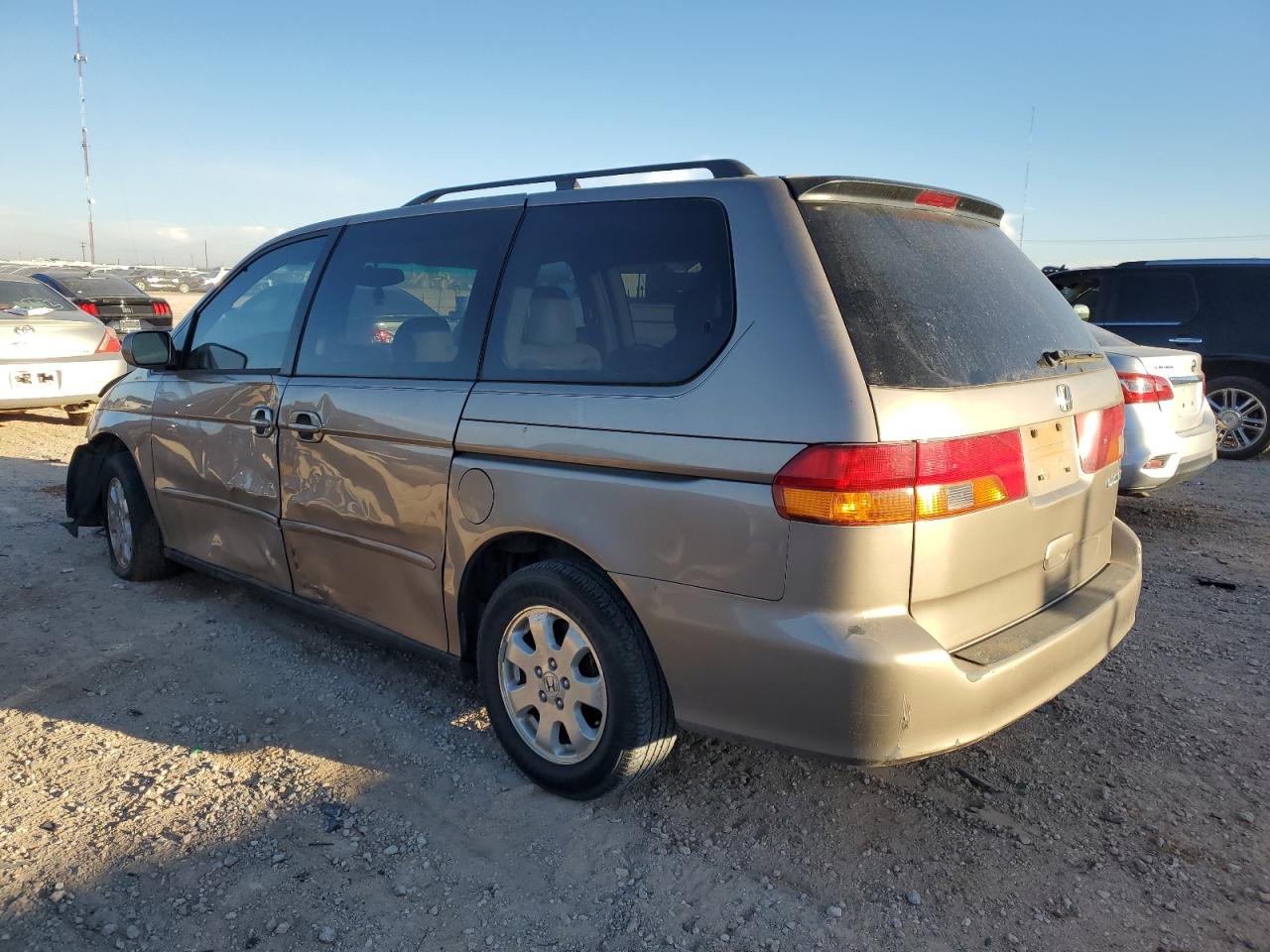 Image 2 of 2003 HONDA ODYSSEY EXL 2003 with VIN 5FNRL18033B091358