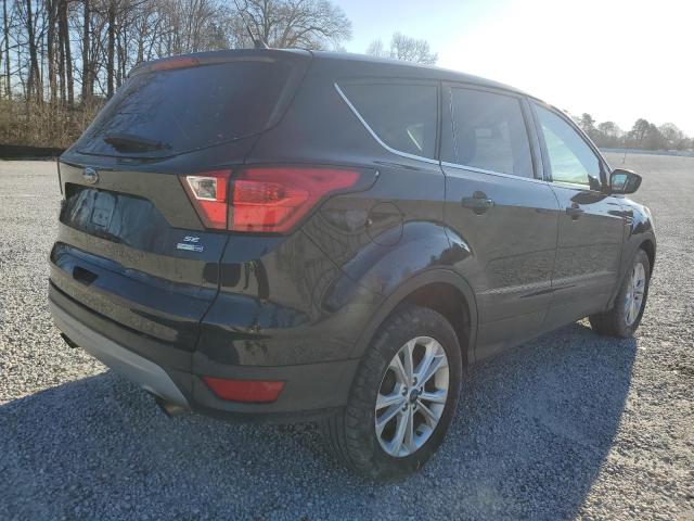 Изображение 3 2019 FORD ESCAPE SE 2019 с VIN 1FMCU9GD0KUA66215