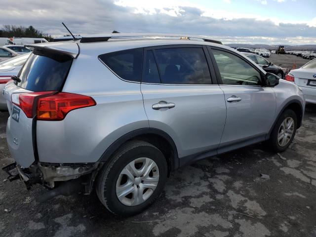 Image 3 of 2015 TOYOTA RAV4 LE 2015 with VIN JTMBFREV7FD143058