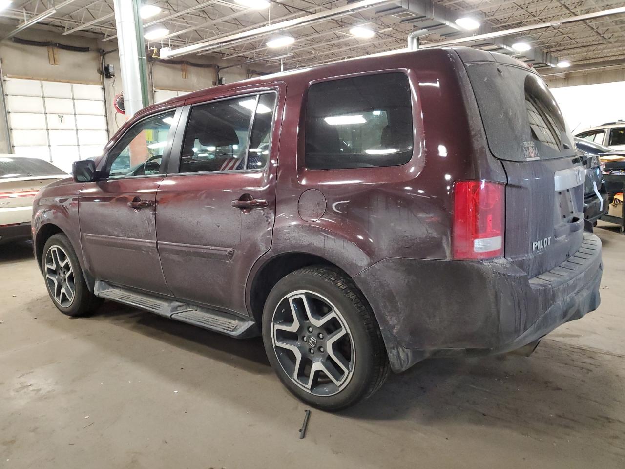 Изображение 2 2012 HONDA PILOT EXL 2012 с VIN 5FNYF4H51CB051215